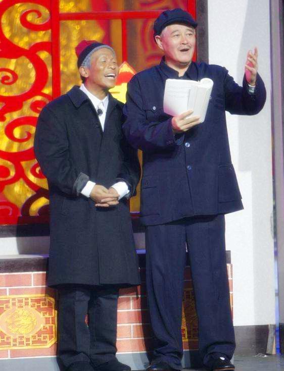 游泳队娱乐圈吃瓜,揭秘游泳队背后的娱乐八卦风云